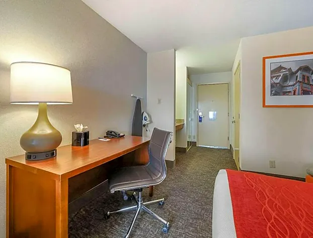 Comfort Inn Eureka hotel detail image 4