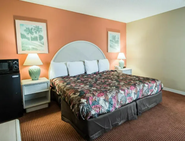 Rodeway Inn & Suites Haines City - Winter Haven hotel detail image 4