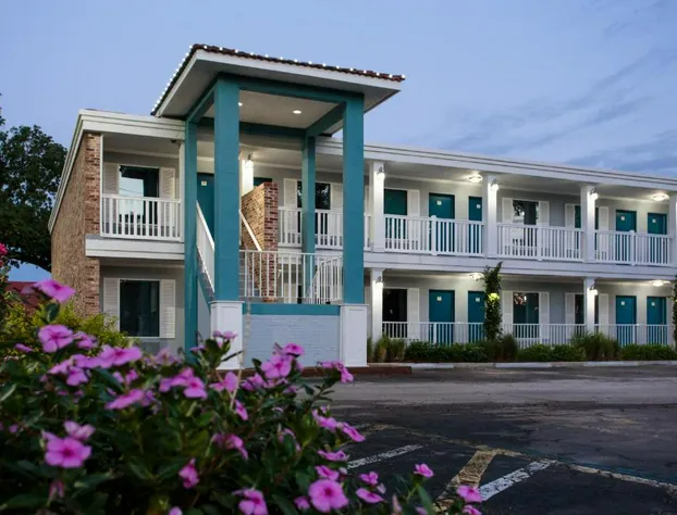 Quality Inn hotel detail image 4