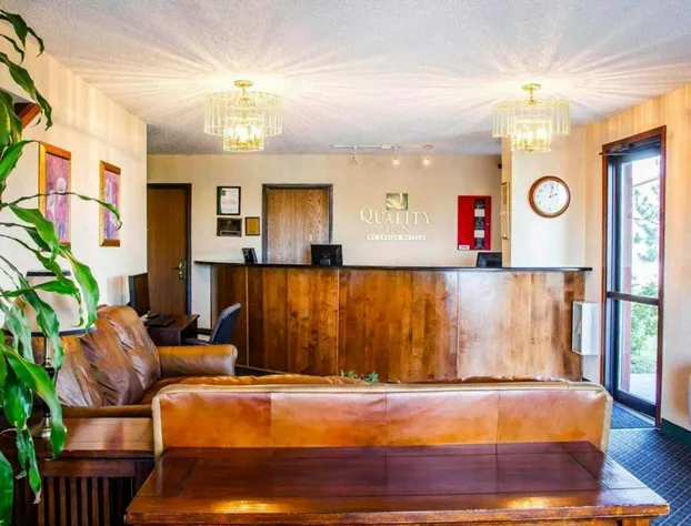 Econo Lodge Longmont East hotel detail image 3