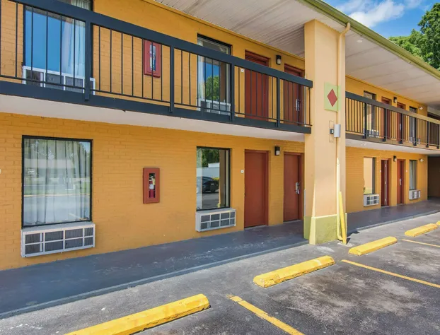 Quality Inn Kings Mountain hotel detail image 3