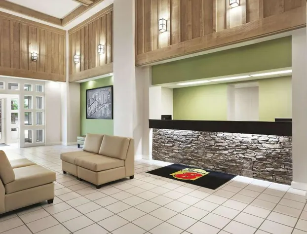 Super 8 by Wyndham Cherokee hotel detail image 4