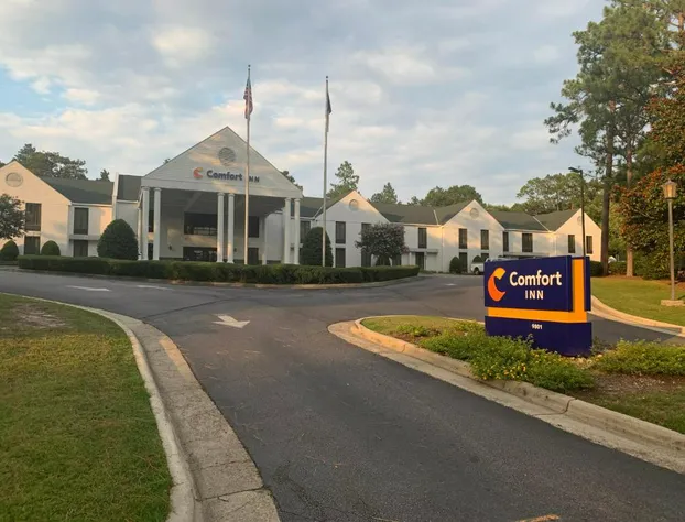 Comfort Inn Pinehurst - Southern Pines hotel detail image 1