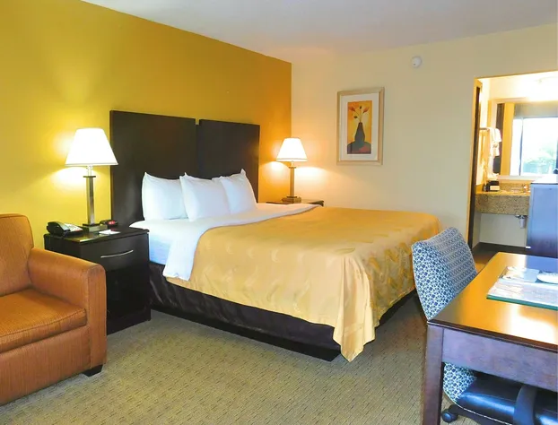 Quality Inn Jonesville I-77 hotel detail image 4