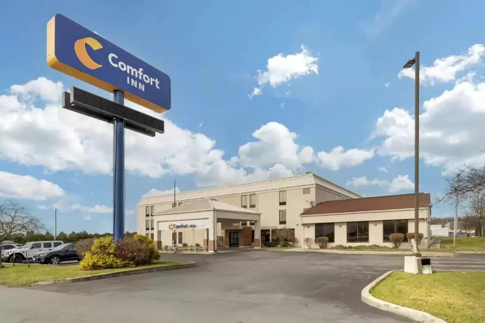 Comfort Inn Ebensburg hotel hero