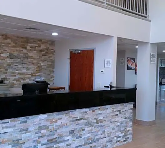 Quality Inn & Suites hotel detail image 2