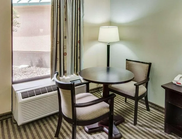 Quality Inn Mt. Pleasant hotel detail image 3