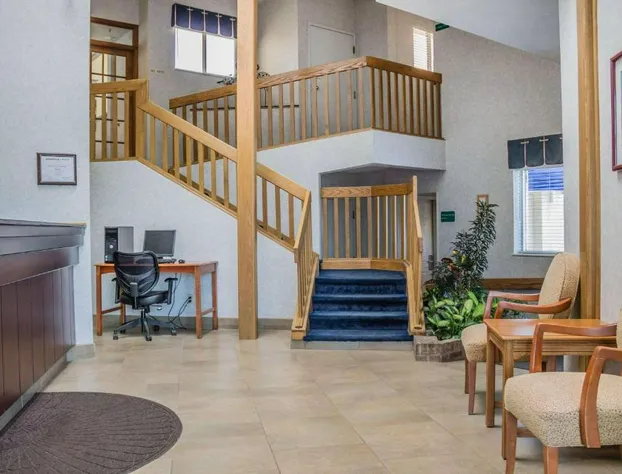 Quality Inn Port Clinton Waterfront hotel detail image 4