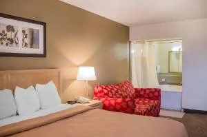 Quality Inn Port Clinton Waterfront hotel detail image 2