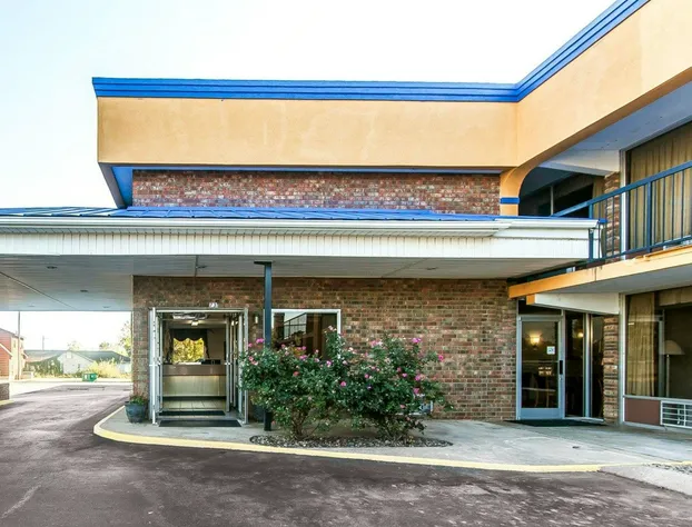 Rodeway Inn hotel detail image 1