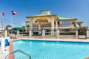 Quality Inn & Suites Abilene North hotel detail image 3