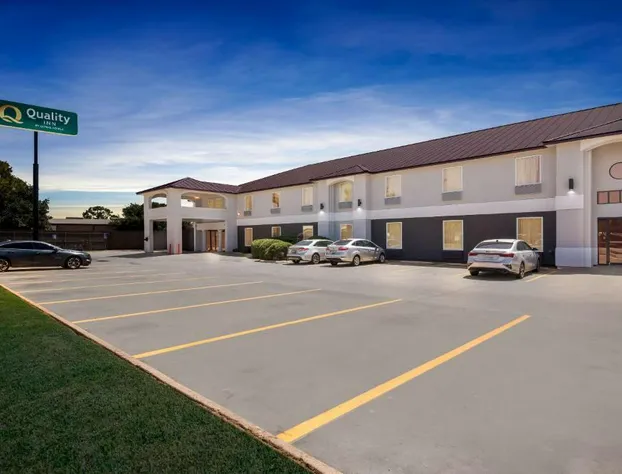 Quality Inn Bastrop hotel detail image 1