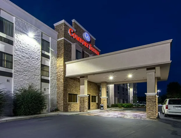 Comfort Suites Knoxville Airport hotel detail image 4