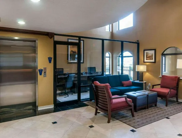 Comfort Inn North Conroe hotel detail image 4