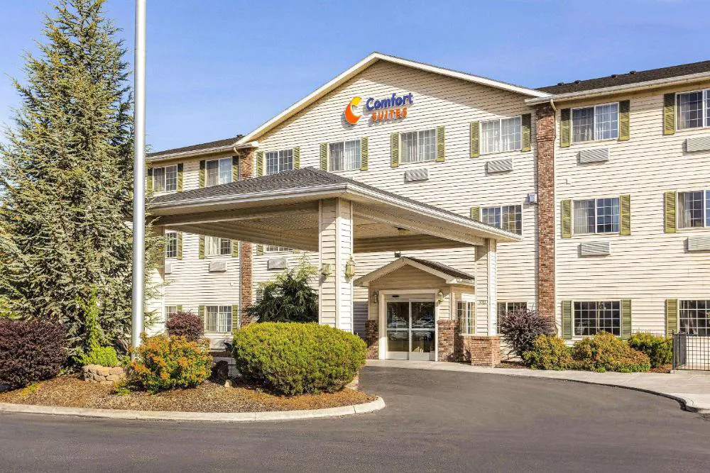Comfort Suites Yakima hotel hero