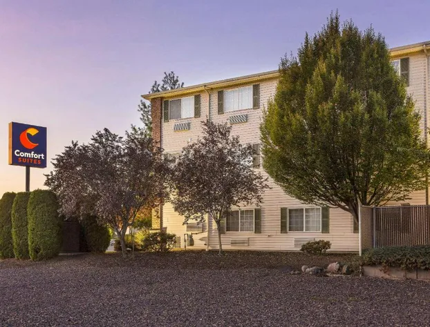 Comfort Suites Yakima hotel detail image 1