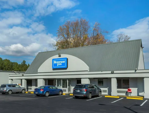 Rodeway Inn Colonial Heights I-95 hotel detail image 1