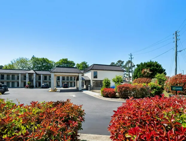 Quality Inn Raeford hotel detail image 1