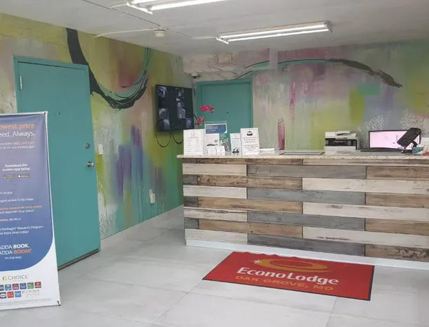 Econo Lodge Oak Grove-Blue Springs hotel detail image 3