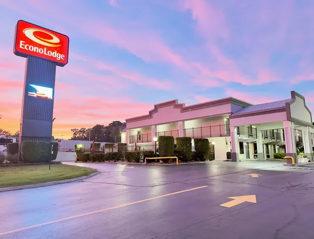 Econo Lodge Lenoir City - Knoxville Area hotel detail image 1