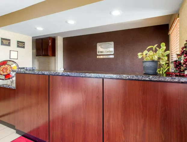 Econo Lodge hotel detail image 4