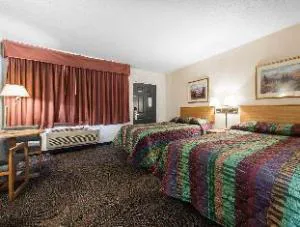 Rodeway Inn & Suites Colorado Springs hotel detail image 1