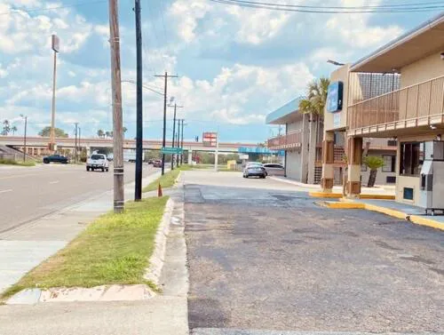 Executive Inn Kingsville hotel detail image 2