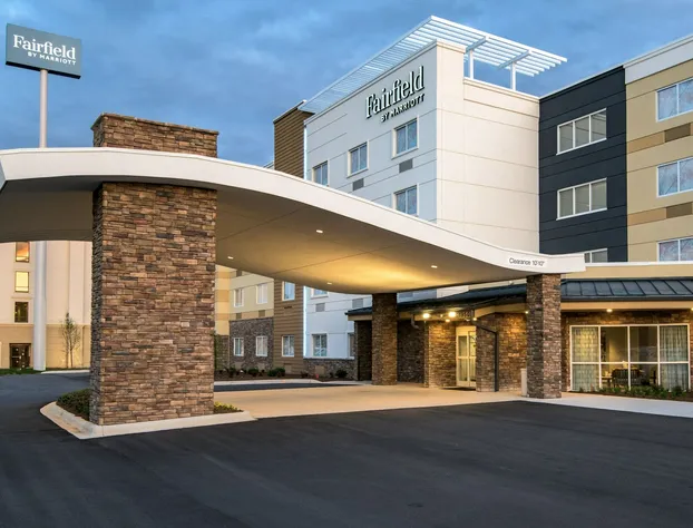 Fairfield Inn & Suites by Marriott Hickory hotel detail image 1
