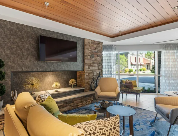 Fairfield Inn & Suites by Marriott Hickory hotel detail image 4