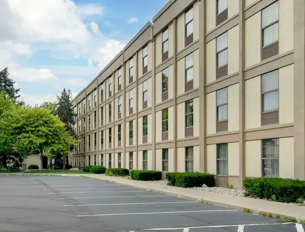 Quality Inn & Suites Monroe hotel detail image 2