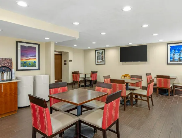 Comfort Inn Wichita Falls North hotel detail image 4
