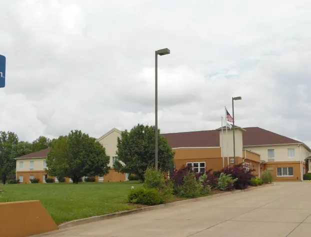 Best Western Teal Lake Inn hotel detail image 1