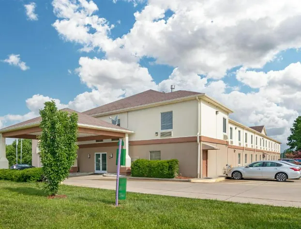 Best Western Teal Lake Inn hotel detail image 2