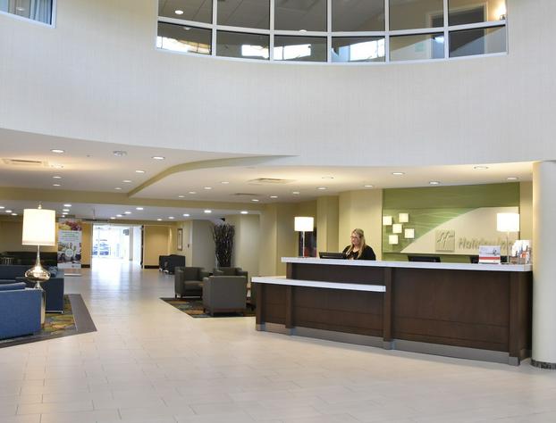 Holiday Inn Canton (Belden Village), an IHG Hotel hotel detail image 4