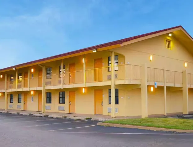 The Grand by Capital O Texarkana I-30 hotel detail image 1