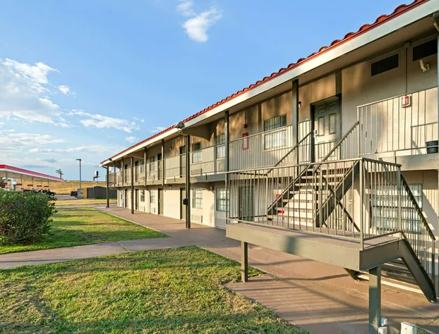 La Quinta Inn by Wyndham Corpus Christi North hotel detail image 4