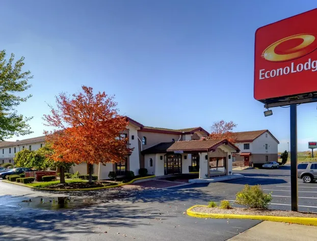 Econo Lodge hotel detail image 1