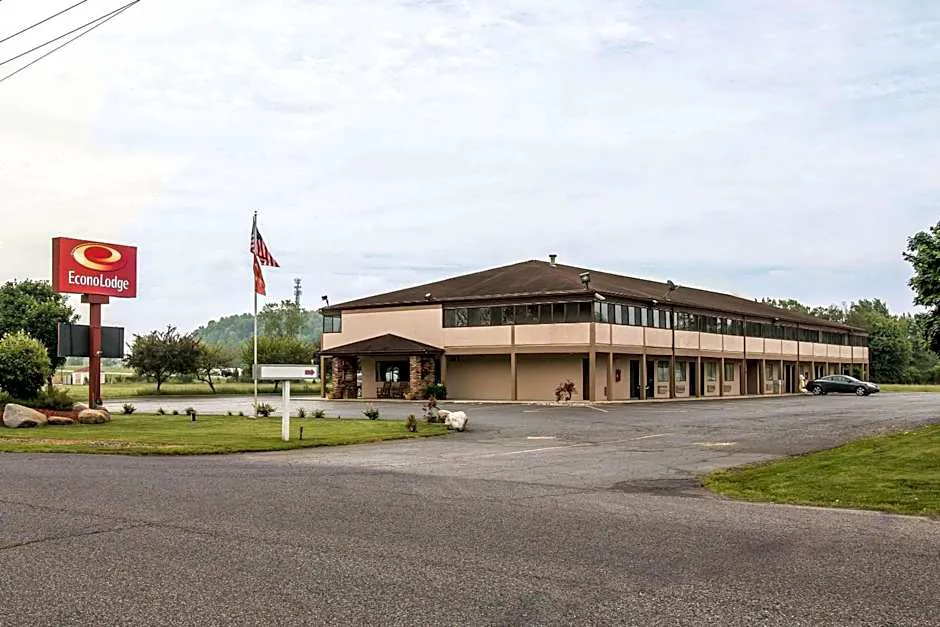 Econo Lodge Paw Paw hotel hero