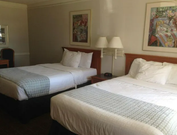 Baymont by Wyndham Longview hotel detail image 4