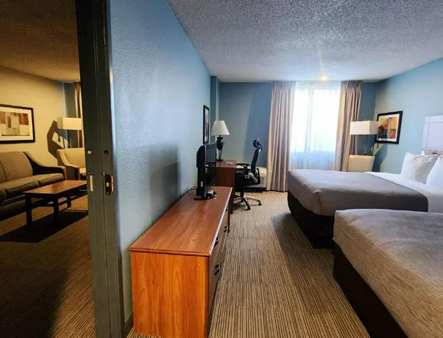 Quality Inn and Suites Garden of the Gods hotel detail image 4