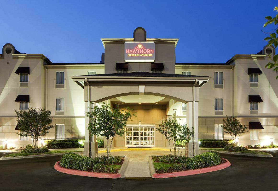Hawthorn Extended Stay by Wyndham College Station hotel hero