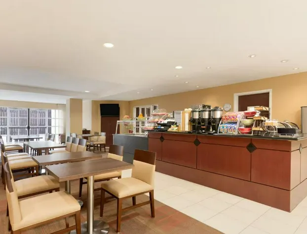 Hawthorn Extended Stay by Wyndham College Station hotel detail image 2