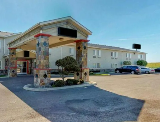FairBridge Inn & Suites Sunnyside hotel detail image 1