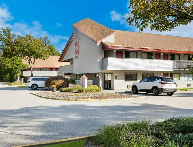 Red Roof Inn Cleveland - Westlake hotel detail image 2