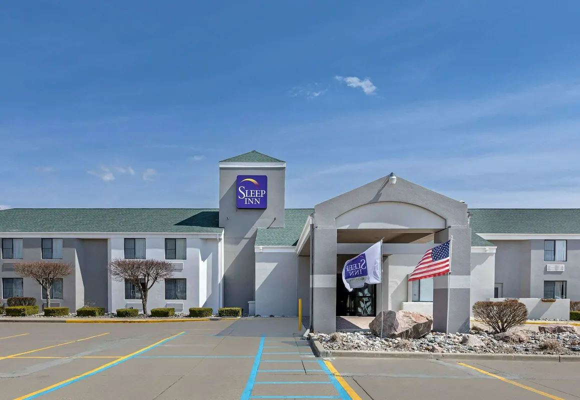 Sleep Inn DeWitt - Lansing North hotel hero