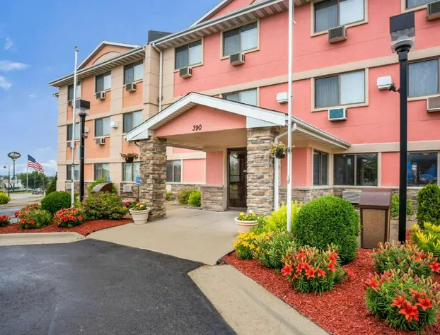 Quality Inn Cedar Rapids South hotel detail image 1