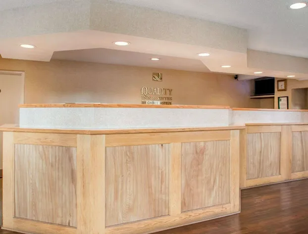 Quality Inn & Suites Ridgeland hotel detail image 2