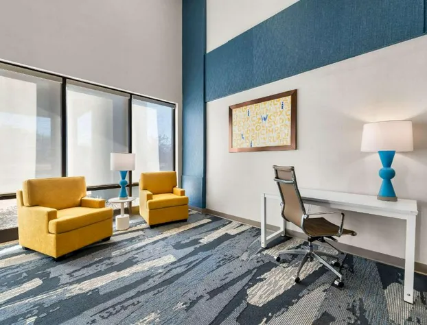 Comfort Suites Stevens Point hotel detail image 3