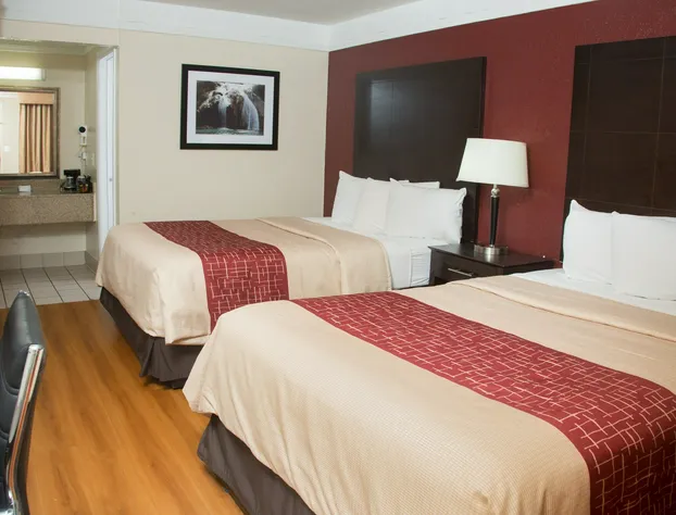 Red Roof Inn Ardmore hotel detail image 3