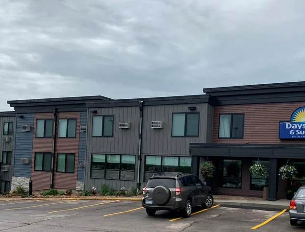 Days Inn & Suites by Wyndham Duluth by the Mall hotel detail image 3